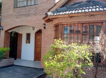 Casa · 186m² · 5 Ambientes · 4 Cocheras · Venta Casa 5 Ambientes Ituzaingo Norte 300 m Parque