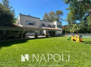 NNI-NNI-3502_2 · Venta de Casa en Saint Thomas Norte, Canning.