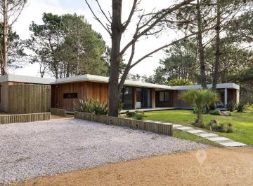 Casa · 205m² · 6 Ambientes · Venta Casa en Barrio Cerrado Laguna Escondida, José Ignacio