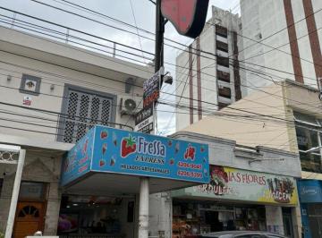 Local comercial de 2 ambientes, Avellaneda · Local con Departamento en Venta en Wilde Centro