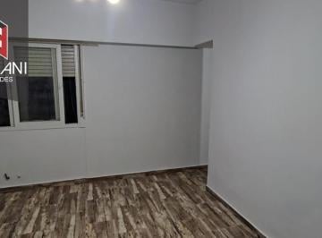 Departamento · 40m² · 2 Ambientes · Departamento 2 Amb Interno Excelente