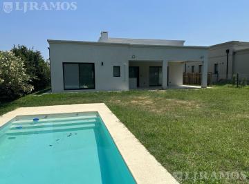 Casa · 182m² · 5 Ambientes · 2 Cocheras · Comoda Casa en 1 Planta Excelente Terminacion y Calidad San Matias Pg