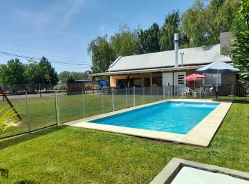 Casa de 5 ambientes, Ibarlucea · Ibarlucea, Calle 5 y Los Olivos