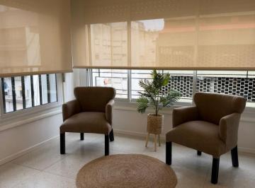 Departamento · 115m² · 4 Ambientes · Departamento 4 Ambientes con Balcon a La Calle, Reciclado a Nuevo en El Centro