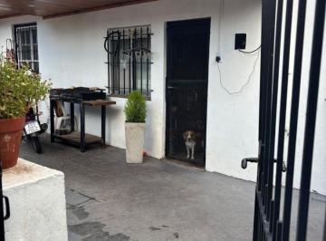 PH · 45m² · 2 Ambientes · Oportunidad Inversor Dpto. Barrio Parque, Bernal Unqui /au