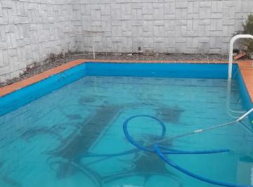 Casa de 5 ambientes, Ciudad de Santa Fe · Casa de 100 m² con 3 Dorm.piletaen Venta, Centro