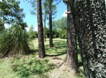 Terreno · 1m² · Lote en Club Náutico Cube con Salida Al Rio Paraná. Seguridad 24 Hs. Escobar.