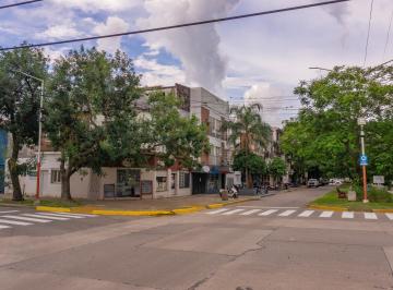 Casa · 170m² · 1 Cochera · Venta | Importante Inmueble Sobre Esquina | Ideal Desarrollo en Altura