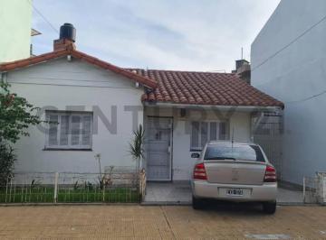 Casa · 110m² · 4 Ambientes · Venta Casa Lote Propio en Villa Ballester