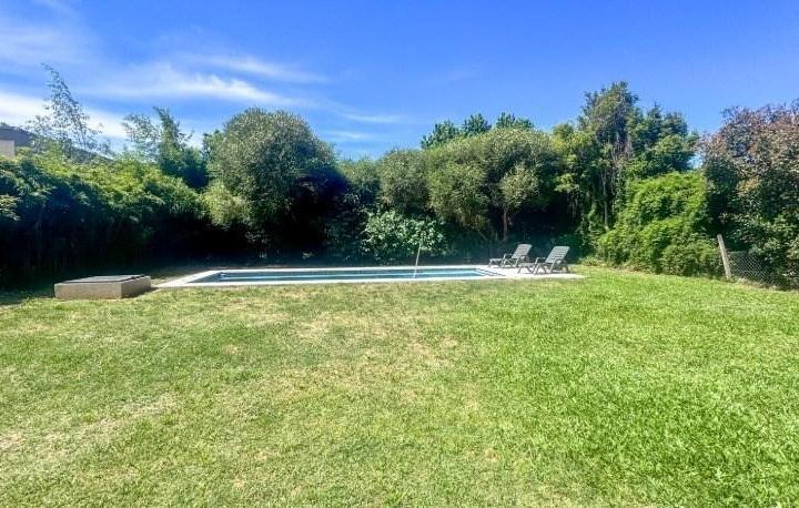Casa · 170m² · 5 Ambientes · 2 Cocheras