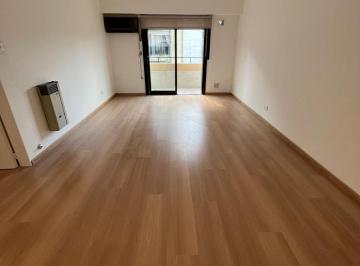 Departamento · 71m² · 5 Ambientes · Departamento en Centro