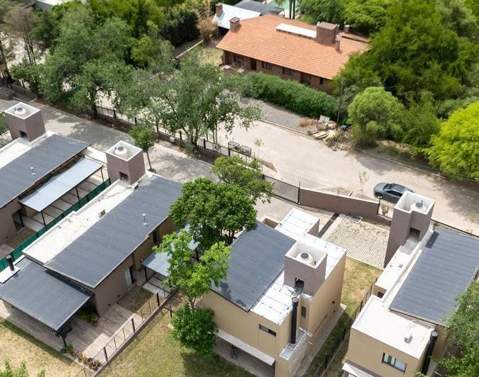 Casa · 130m² · 5 Ambientes · 2 Cocheras
