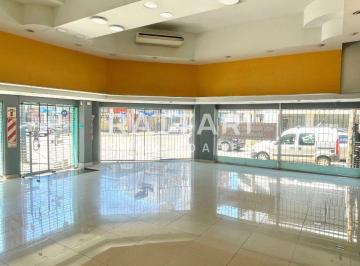 Local comercial de 1 ambiente, La Matanza · Alquiler de Excelente Local Comercial de 80 m² en Esquina en San Justo Centro