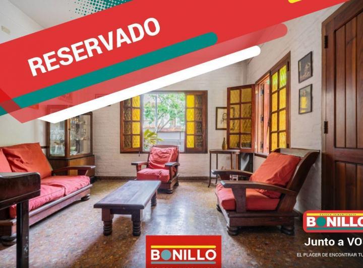 Casa · 145m² · 5 Ambientes · 2 Cocheras