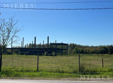 Terreno · 1600m² · Venta - Terreno Apto Desarrollo Residencial Sobre Av, Italia, Villanueva.