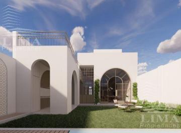 Casa · 196m² · 5 Ambientes · 1 Cochera · Casa Patio Mitre Al 2300