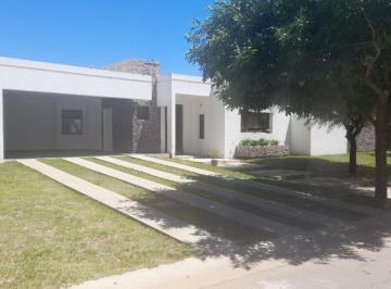 Casa de 1 ambiente, Córdoba · Venta Casa 3 Dorm. - Barrio Fincas del Sur 2