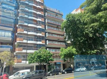 Departamento · 85m² · 4 Ambientes · Departamento en Flores - Piso Quinto Frente