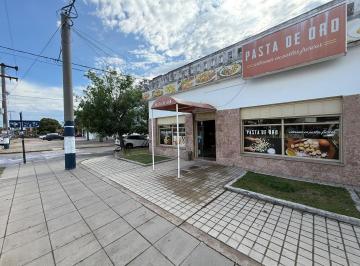 Local comercial · 72m² · Local Comercial Av Ricchieri Excelente Ubicacion