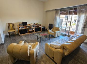 PH · 176m² · 6 Ambientes · Venta de 2 PH 3 Ambientes Cada Uno con Local en Block en Ramos Mejia