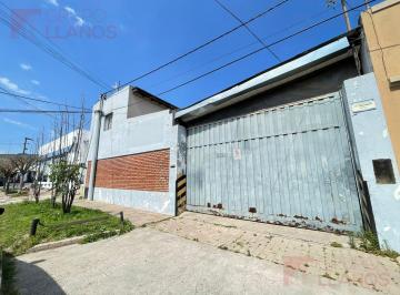 Bodega-Galpón · 306m² · 5 Ambientes · Galpón en Alquiler en Luján, a m de Carlos Pellegrini