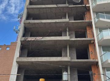 Departamento · 135m² · 4 Ambientes · 2 Cocheras · Excelente Piso en Construcción en Sector Premium