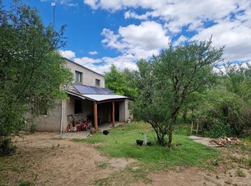 Casa · 90m² · 6 Ambientes · Casa con Terreno de 5.000 m², Arboles y Calma en Yacanto Traslasierra!