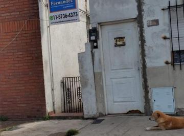 PH de 4 ambientes, Lanús · PH 3 Dorm. C/ Patio Amplio y Sin Expensas