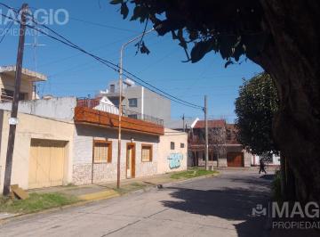 Terreno · 218m² · Terreno Venta en Lomas del Mirador