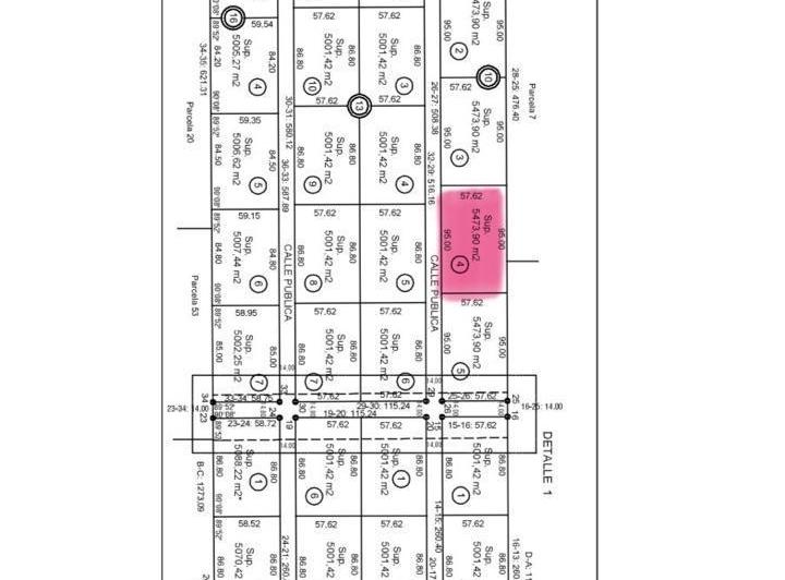 Terreno · 1368m²
