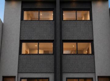 Casa · 195m² · 5 Ambientes · 2 Cocheras · Triplex Premium a Estrenar - 5 Ambientes - Doble Cochera - Jardín