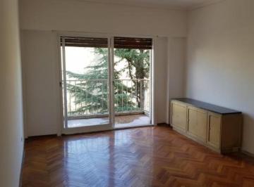 Departamento · 77m² · 3 Ambientes · Excelente Tres Ambientes, Contrafrente Pulmón Abierto