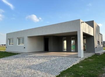 Casa de 5 ambientes, Ezeiza · Casa en Venta San Simon Canning a Estrenar