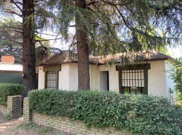 Casa · 60m² · 5 Ambientes · 1 Cochera · Oportunidad Única Gran Lote con Casa en Venta ¡Potencial de Expansión!| Bº Villa Incor| Santa Rosa D