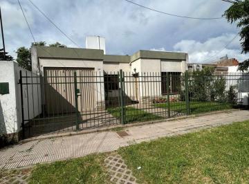 Casa de 5 ambientes, Bahía Blanca · Casa en Venta - Guemes 2300 Esquina Di Sarli