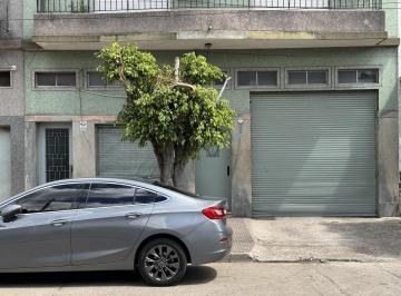 Depósito · 300m² · Depósito de 300 m² en Venta - Caseros