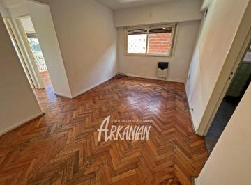 Departamento de 3 ambientes, La Matanza · Departamento 3 Ambientes Al Frente con Cochera y Baulera