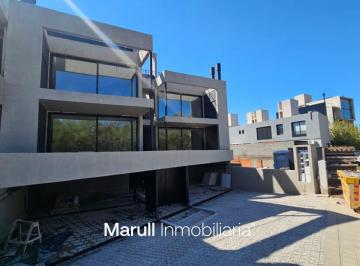 PH · 120m² · 4 Ambientes · 2 Cocheras · Cuadruplex Dos Dorm. Costas de Manantiales