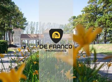 Terreno · 1777m² · Terreno en Barrio Pinares en Venta