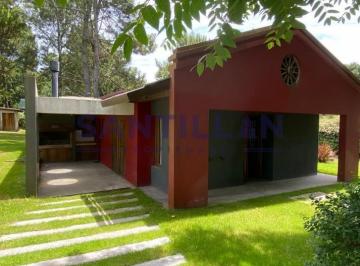 Casa · 150m² · 4 Ambientes · 1 Cochera · Propiedad Estilo Campo en Alquiler en Carilo
