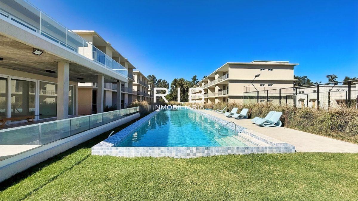 Chic Village | Pilar | Casas y Departamentos de 1
