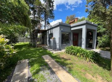Casa · 60m² · 3 Ambientes · 1 Cochera · Venta Casa Quinta 3 Ambientes Country Club El Jagüel Pilar