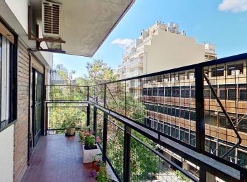 Departamento · 87m² · 4 Ambientes · 1 Cochera · 4 Ambientes con Dependencia y Cochera en Venta Balcón Corrido Belgrano