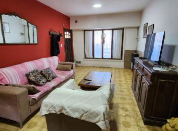 Casa de 5 ambientes, Miramar · Venta de Casa 5 Ambientes