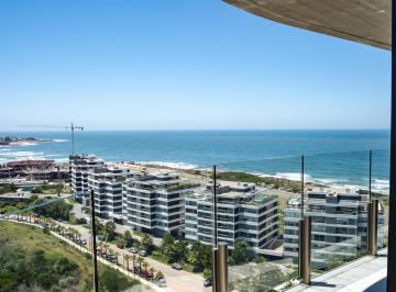 Departamento · 208m² · 4 Ambientes · 1 Cochera · Venta y Alquiler Torre Surfside 2 Dorm. Den Vista Al Mar Piso Alto Amenities Punta del Este