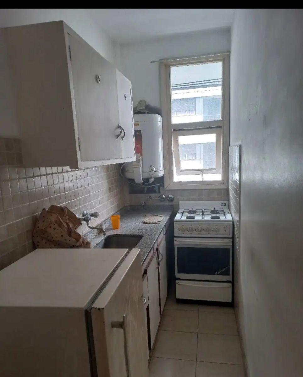Departamento en venta en Plaza Colón, ideal para vivienda individual o inversión