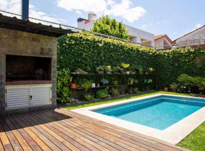 Casa · 227m² · 5 Ambientes · 1 Cochera