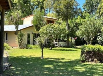 Casa · 65m² · 3 Ambientes · 1 Cochera · Casa Chalet en Venta en La Armonia, Mar Chiquita, Costa Atlántica