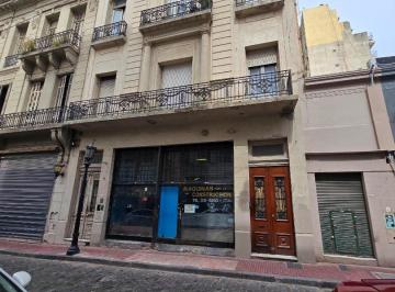 Local comercial · 456m² · 5 Ambientes · Amplio Local Apto Todo Destino, Buen Frente Vidriado