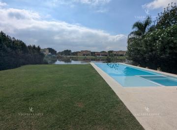 Casa · 250m² · 7 Ambientes · Casa en Venta en El Cantón Islas, El Cantón, Escobar